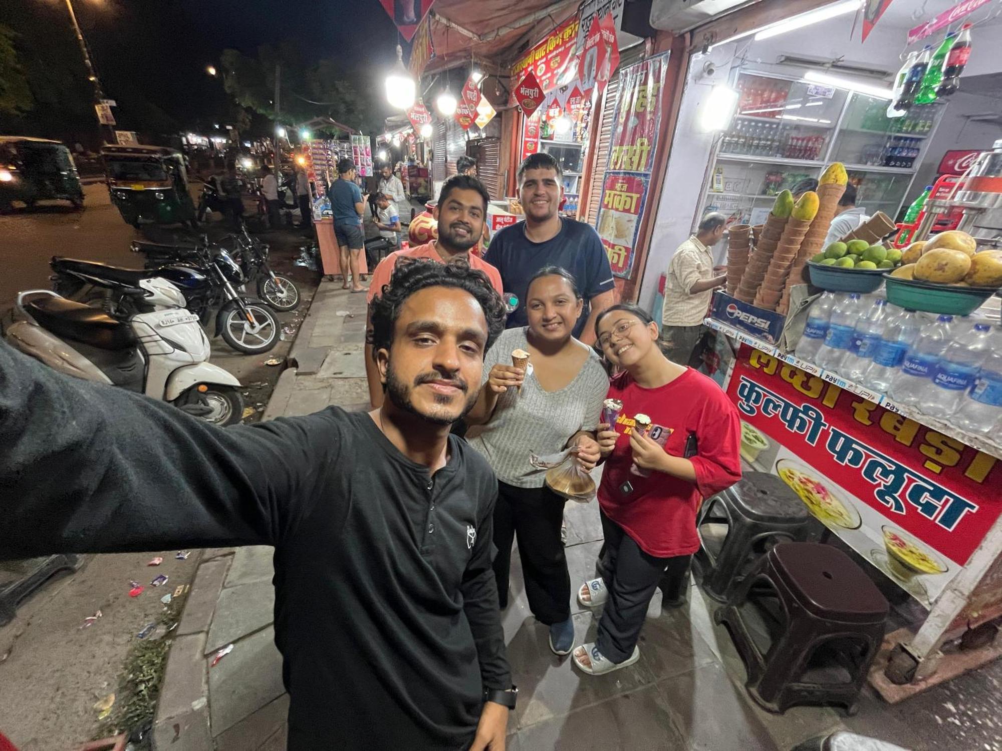 Madpackers Jaipur Hostel Exterior foto